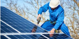 Installation Maintenance Panneaux Solaires Photovoltaïques à Saint-Just-Ibarre